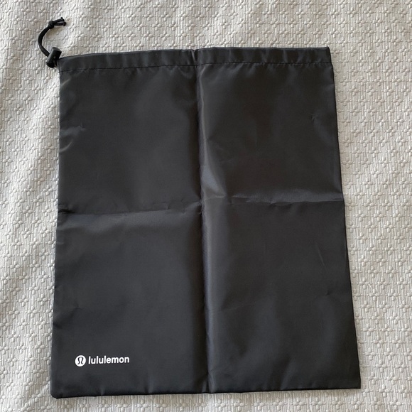 Lululemon Athletic/Shoe Bag - Picture 2 of 5
